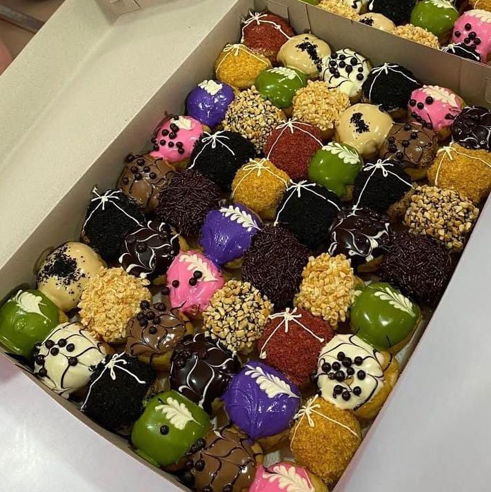 Baby donat isi 48